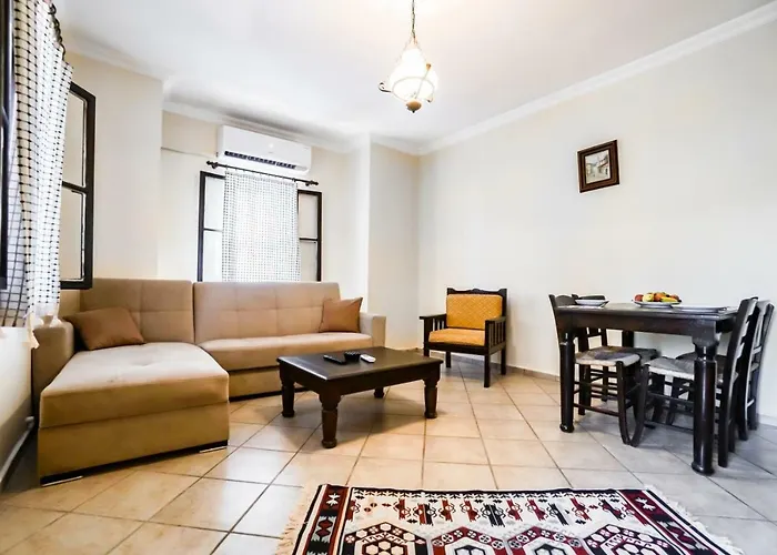 Mira Suites Szálloda 3*