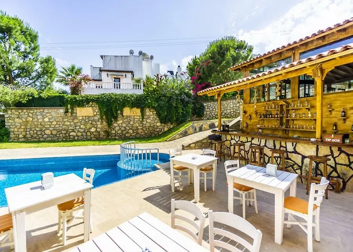 Mira Suites Szálloda 3*